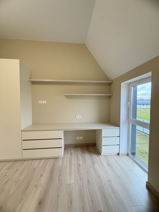 Продажа готового дома с.Осещина КМ Межріччя