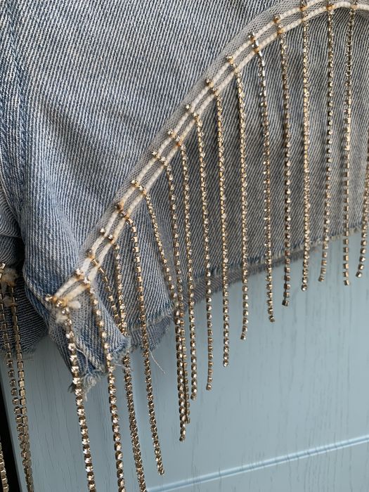 Блискучі джинсові шорти з камінням boohoo