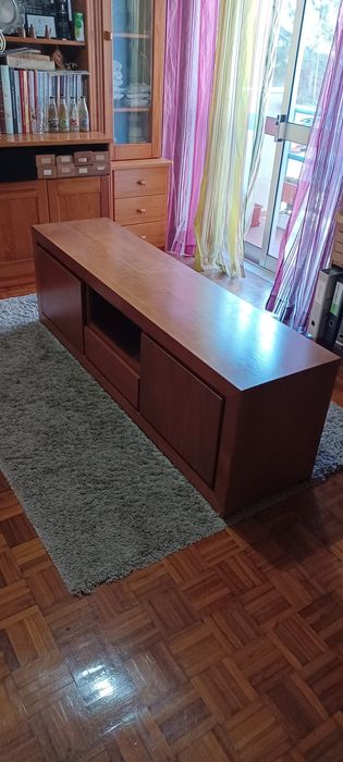 Móvel de televisão