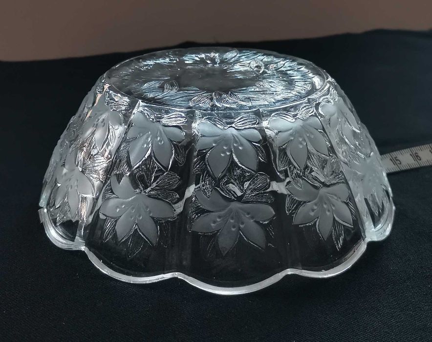 szklana miseczka w kwiatki