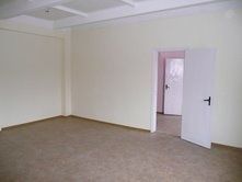 Продаж 2-поверхової комерційної будівлі 250 м² в Умані (вул. Квітуча / Інтернаціоналістів)