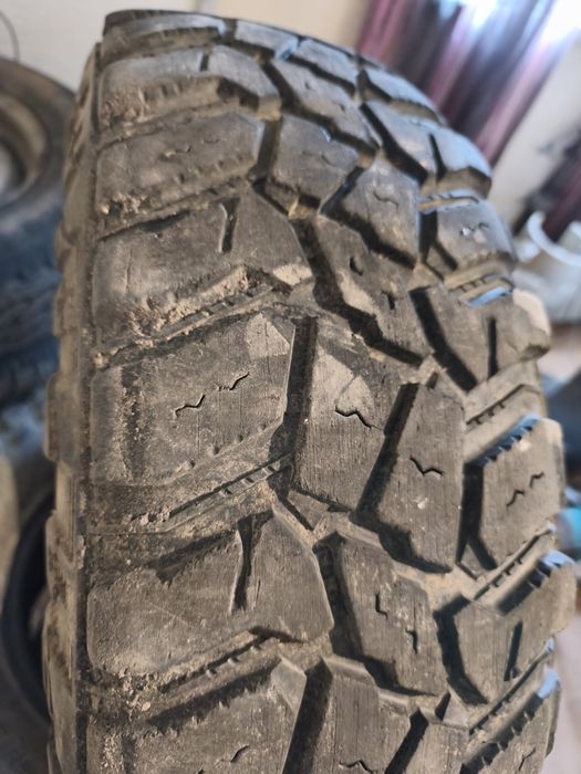 3 Pneus 235 85 R 16 Cooper STT PRO