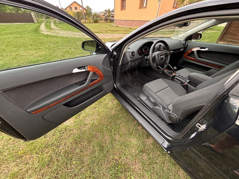 Audi A3 1,6 MPi бензин