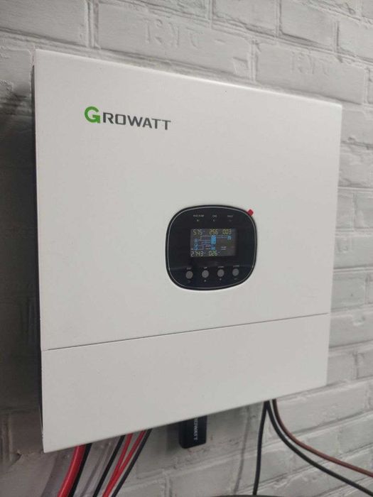 Гібридний інвертор Growatt SPF6000 ES Plus WiFi