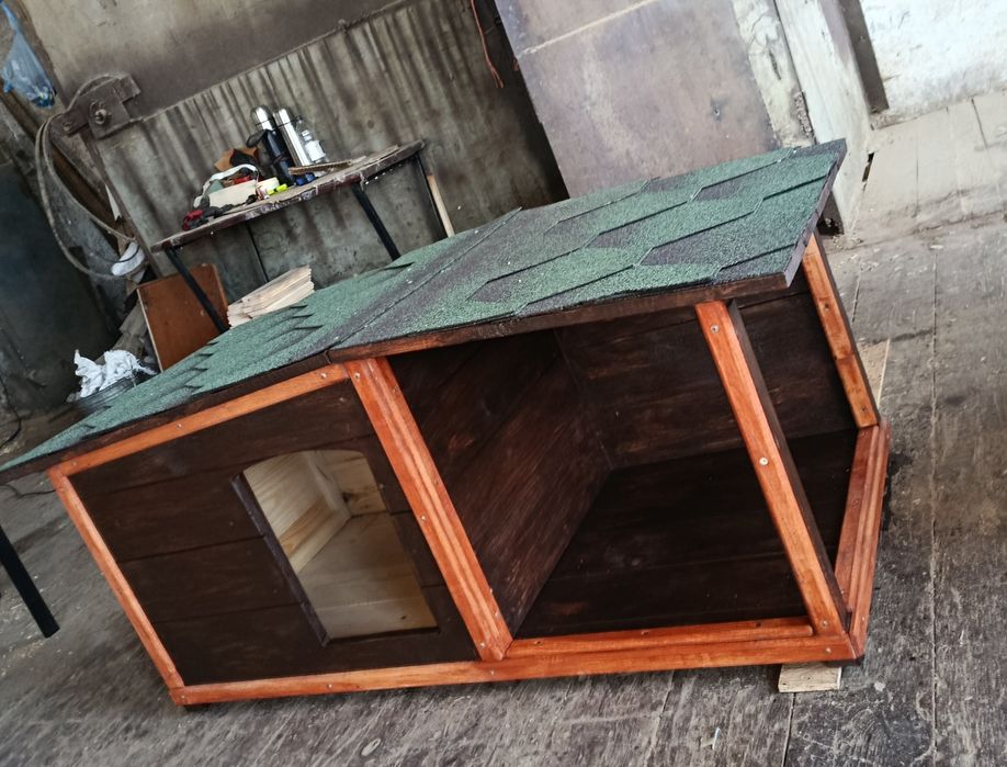 Продам будки песиків, різних розмірів та форм.