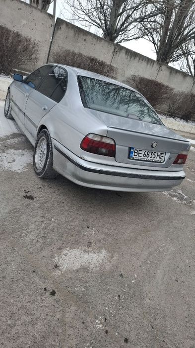 Продам    БМВ   е39.