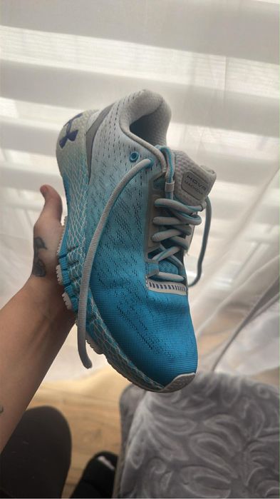 Nowe buty oryginalne under armour