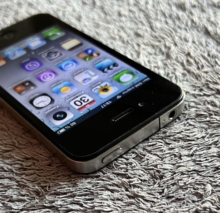 iPhone 4 Black Neverlock (iOS 6)