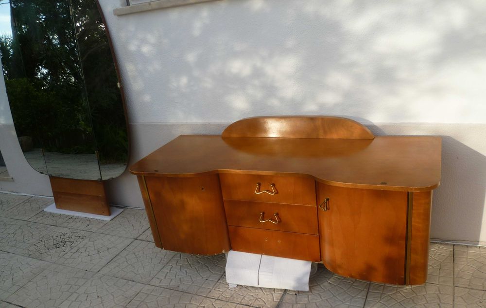 Cómoda em madeira clara vinda da Alemanha VINTAGE dos anos 1960