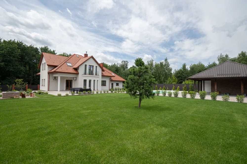 73 VIP будинок з теплим басейном банкетним залом для свят Віта поштова