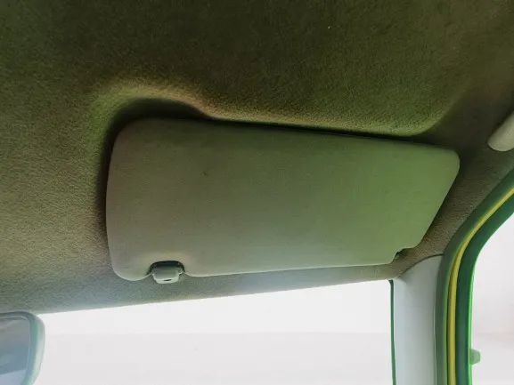 Pála de sol direita NISSAN Pick Up III (D22)
