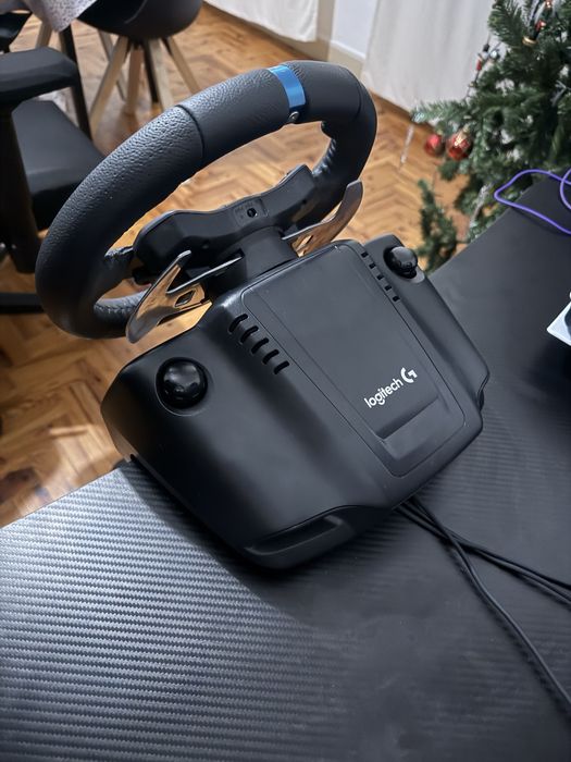 Volante da PlayStation  + pedais Logitec