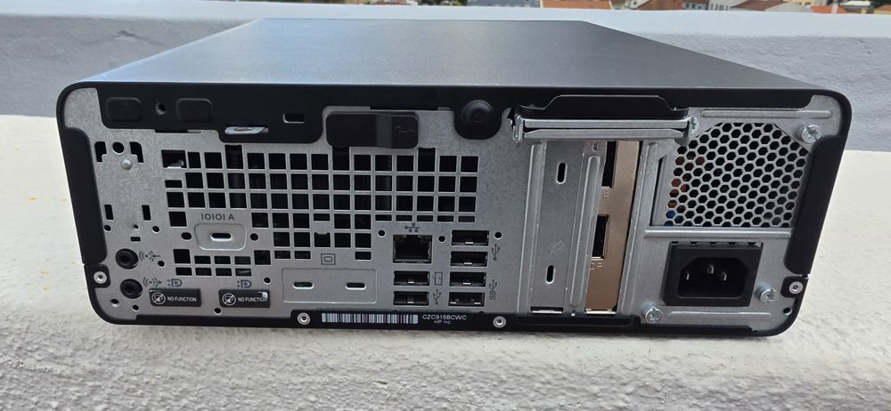 HP elitedesk  705 g4 nvme + ssd = 512gb e 8gb  ram ddr 4