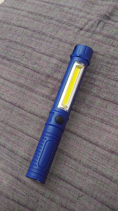 Фонарик Магнитный Два вида света ЯркийААА как новый