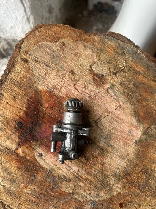 Масло насос 4kn