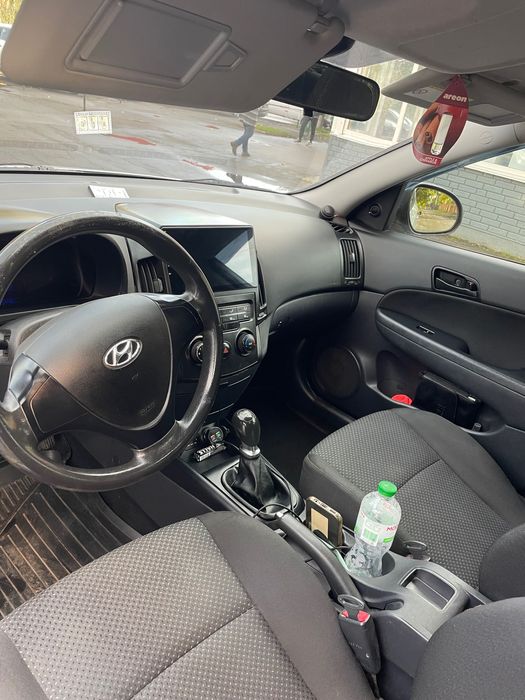 Hyundai i30cw FD FL 2010 1.6crdi 6ступ мех дизель