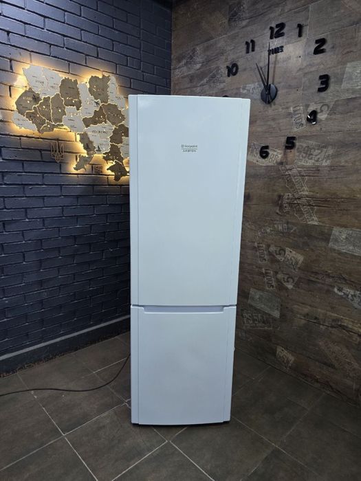 Продам холодильник з доставкою Indesit BIAA181, гарантія, занос