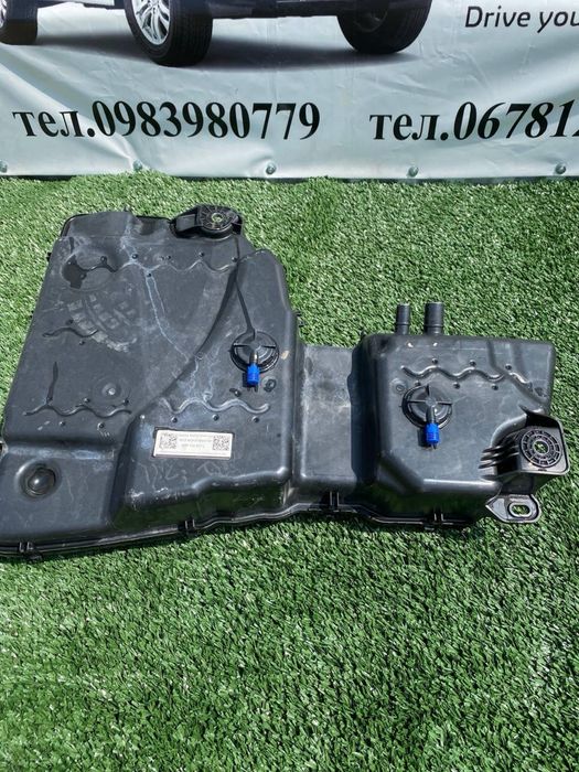 Бачок adblue vw tiguan 5QF131877L