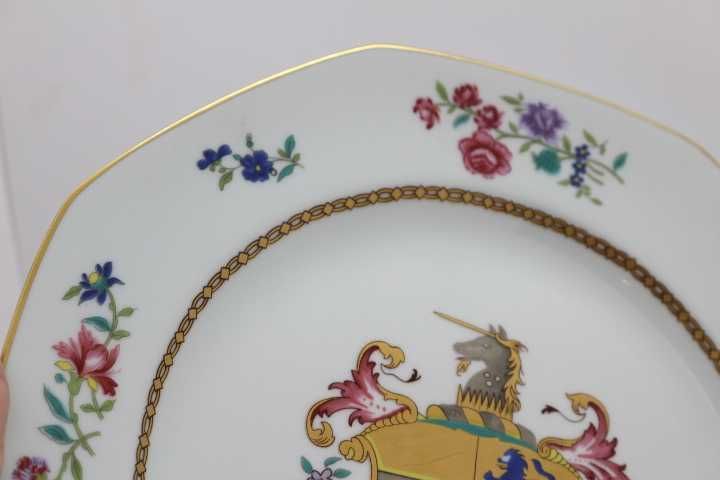 Prato Vista Alegre Brasão de Armas "Kitson Gregory"  Lim 250