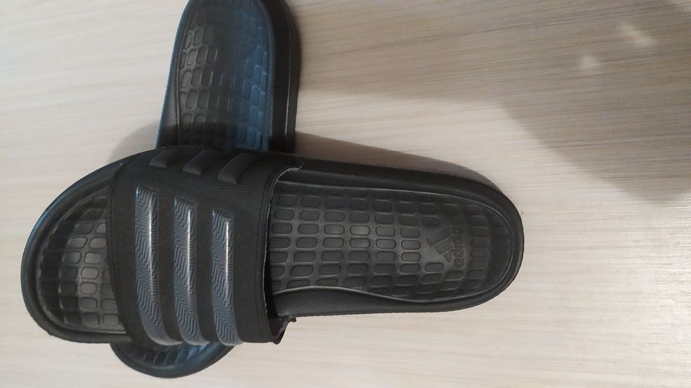 Шлепки Adidas.Оригинал.