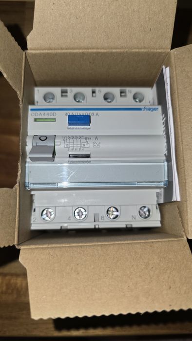 Hager CDA440D Wyłącznik różnicowoprądowy Zestaw 6 sztuk