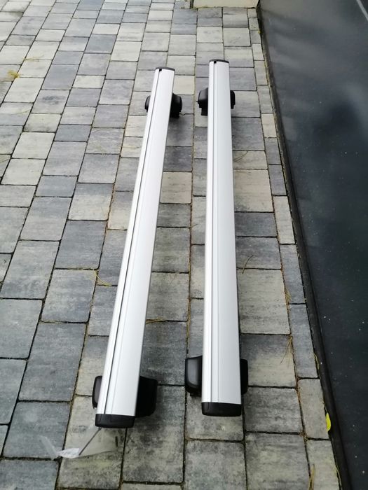 Bagażnik dachowy belki Thule Wingbar Opel Crossland