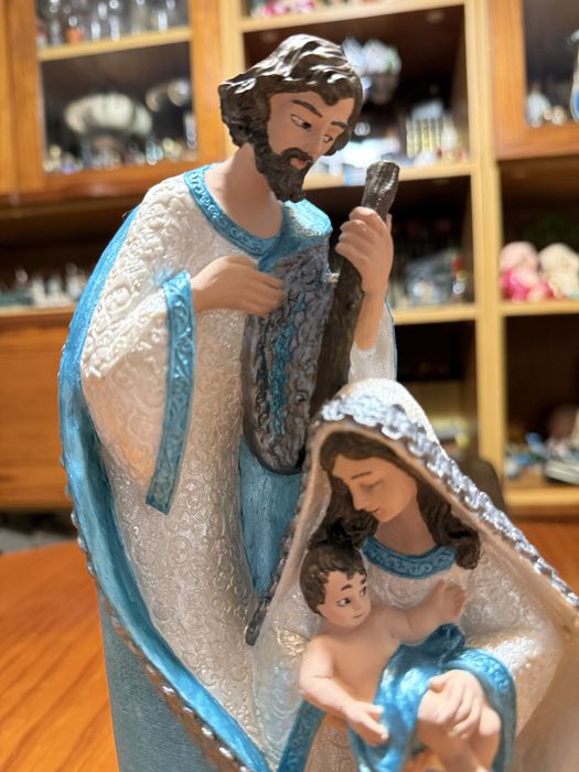 Sagrada família pintada à mão