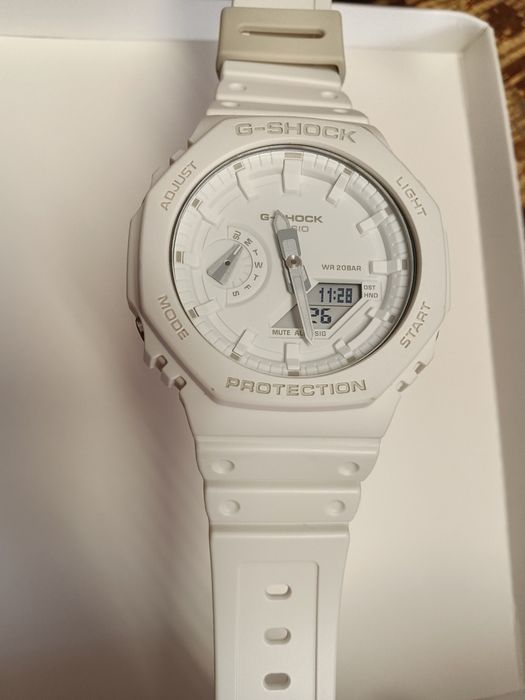 Relógio Casio G-SHock branco