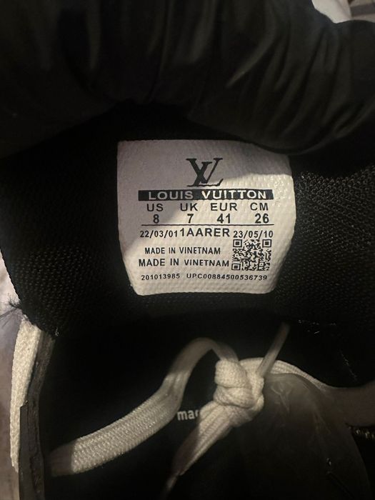 Louis Vuitton Trainers 41