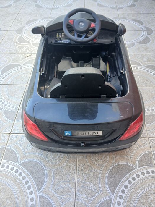 Carro de criança 12v com comando