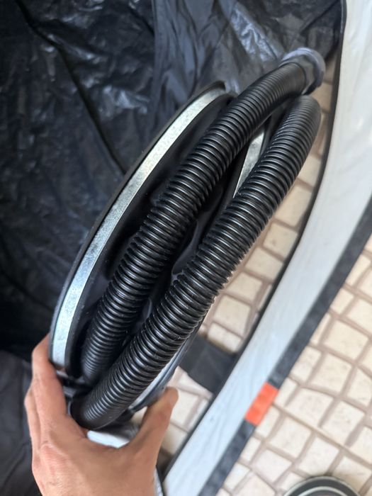 Colchão casal inflável Quechua Comfort e bomba de ar de pé