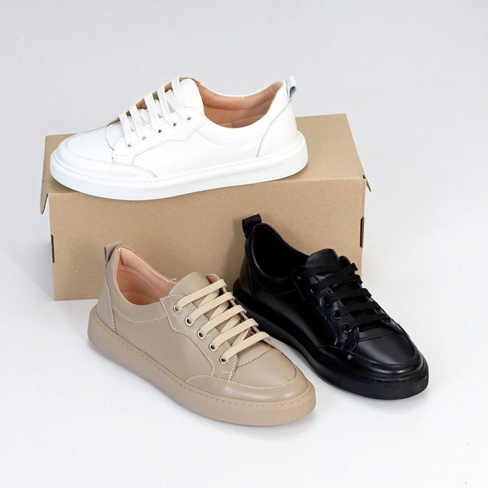 Шкіряні білі кеди, чорні шкіряні кеди, бежеві кеди