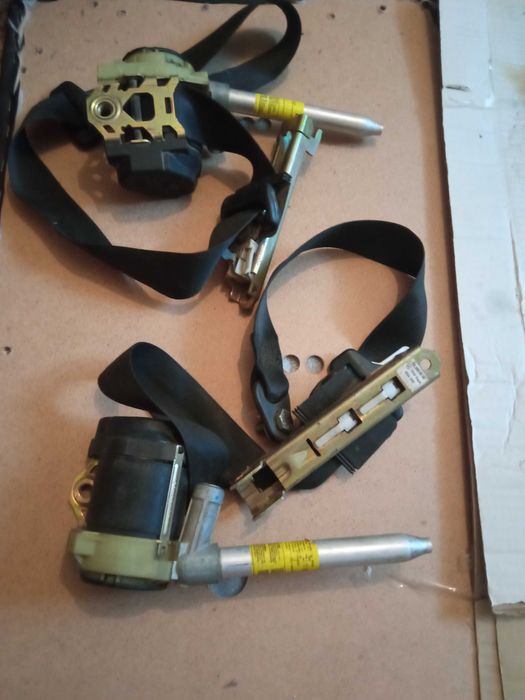 Продам ремни безопасности Мерседес