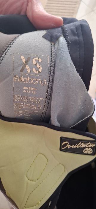 billabong fato surf criança