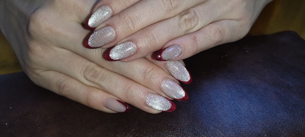 Манікюр (нарощення,гельлак, апаратний манікюр)