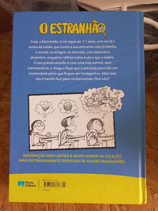 Estranhão n° 1 de Álvaro Magalhães