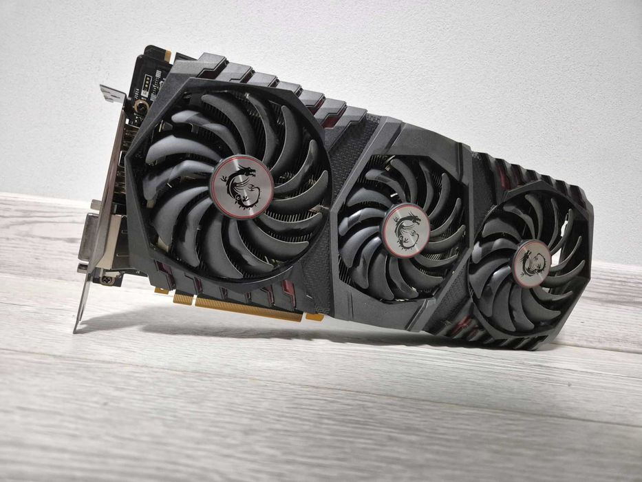 ігрова відеокарта ТОП версія GTX1080Ti 11GB 352bit MSI Gaming TRIO. Trade-IN