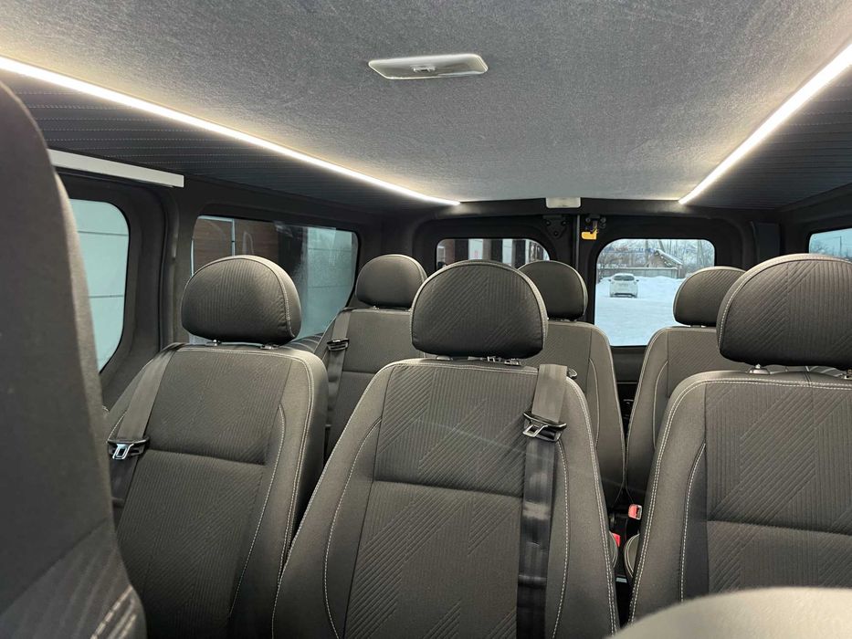 Renault Trafic 2019 9 місць