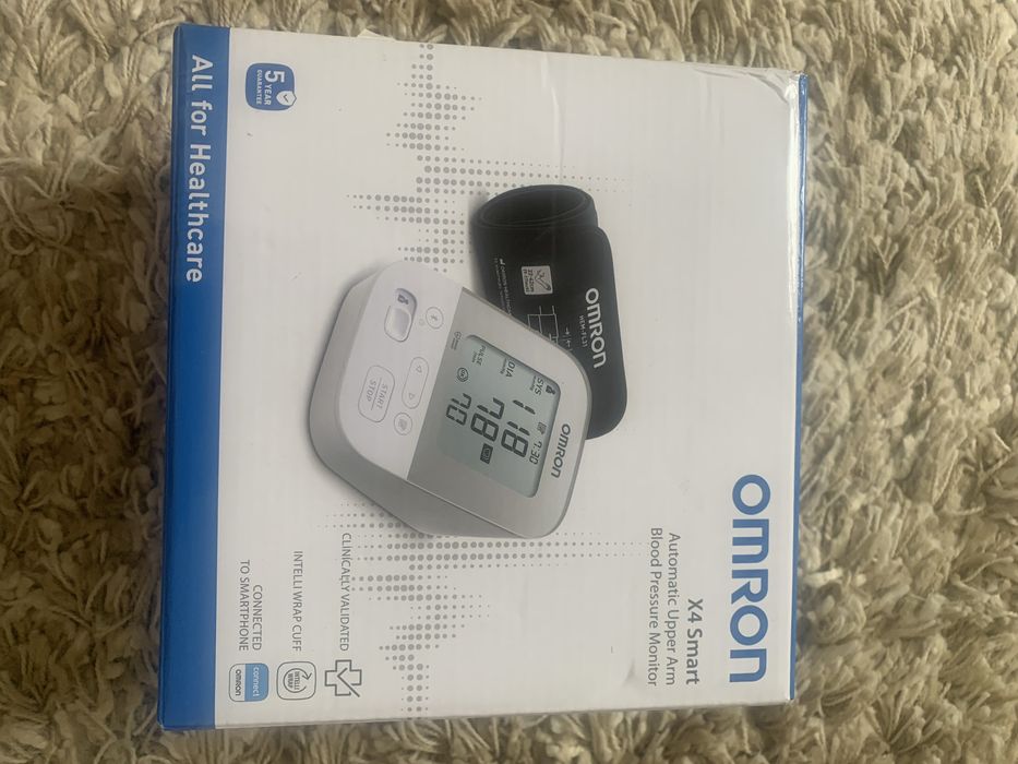 Тонометри Omron (Японія) нові AFib не дорого