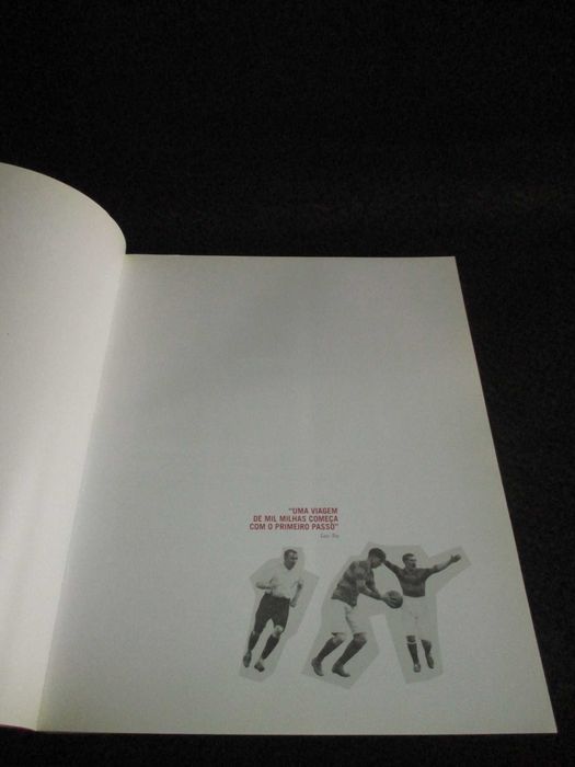 Livro A História dos Campeonatos do Mundo de Futebol Rémulo Jónatas