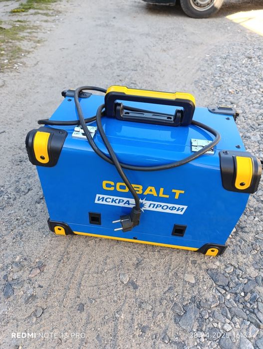 Сварочный полуавт. Искра профи без торга.