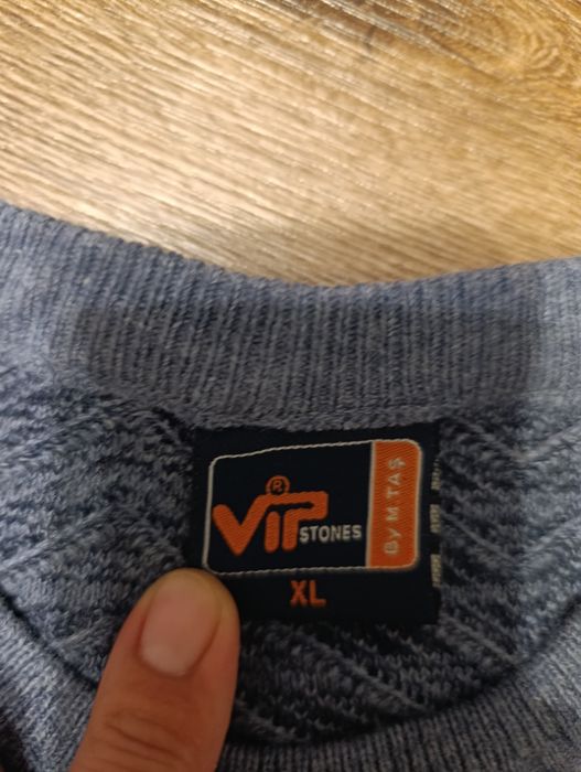 Продам свитер, 50% шерсть