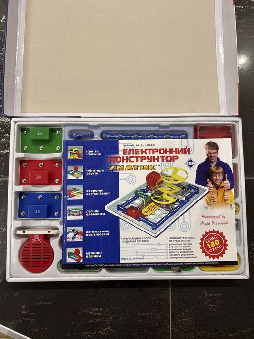 Електронні цепі , конструктор знаток 2 набори