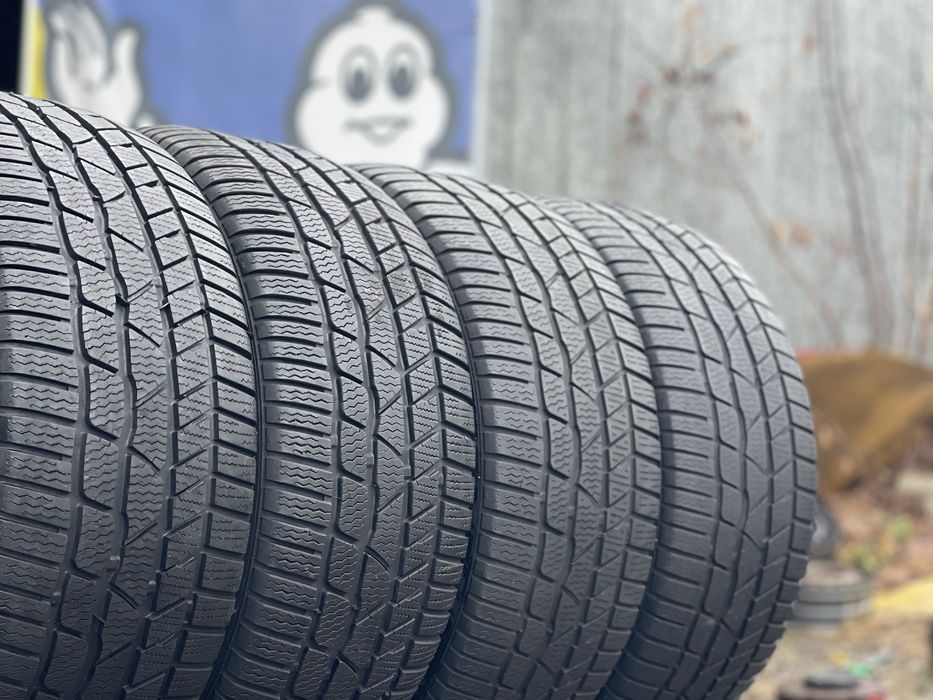Шини Зимові 4шт 225/45 R17 Continenta TS830P