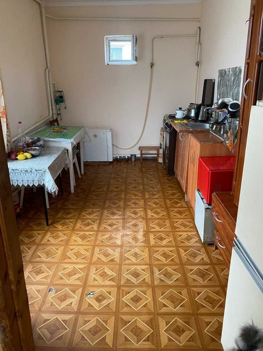 Продам будинок м. Бар, р-н пед.коледжу, ділянка 8,5 сот.