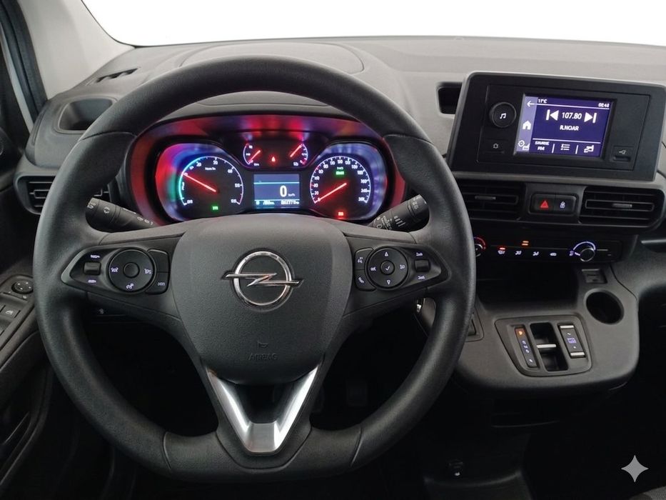 Opel Combo e Cargo 100% Elétrica preço com iva