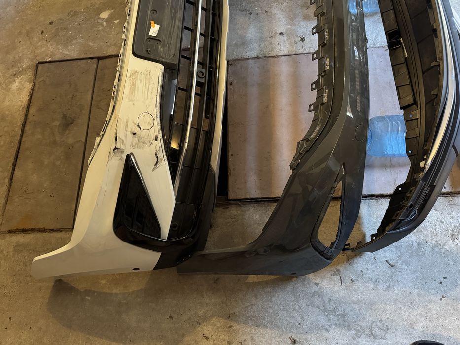 VW Tiguan 2021-2023 бампер /  можна по елементах