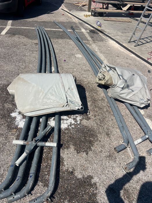 Toldo cobertura de estacionamento