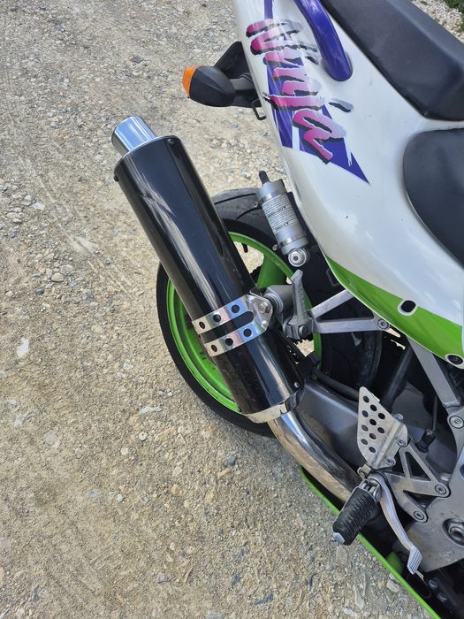 kawasaki zx9r 1998 w Twojej okolicy? Sprawdź kategorię