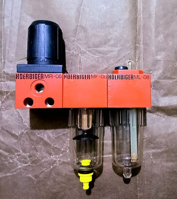 Блок підготовки повітря.